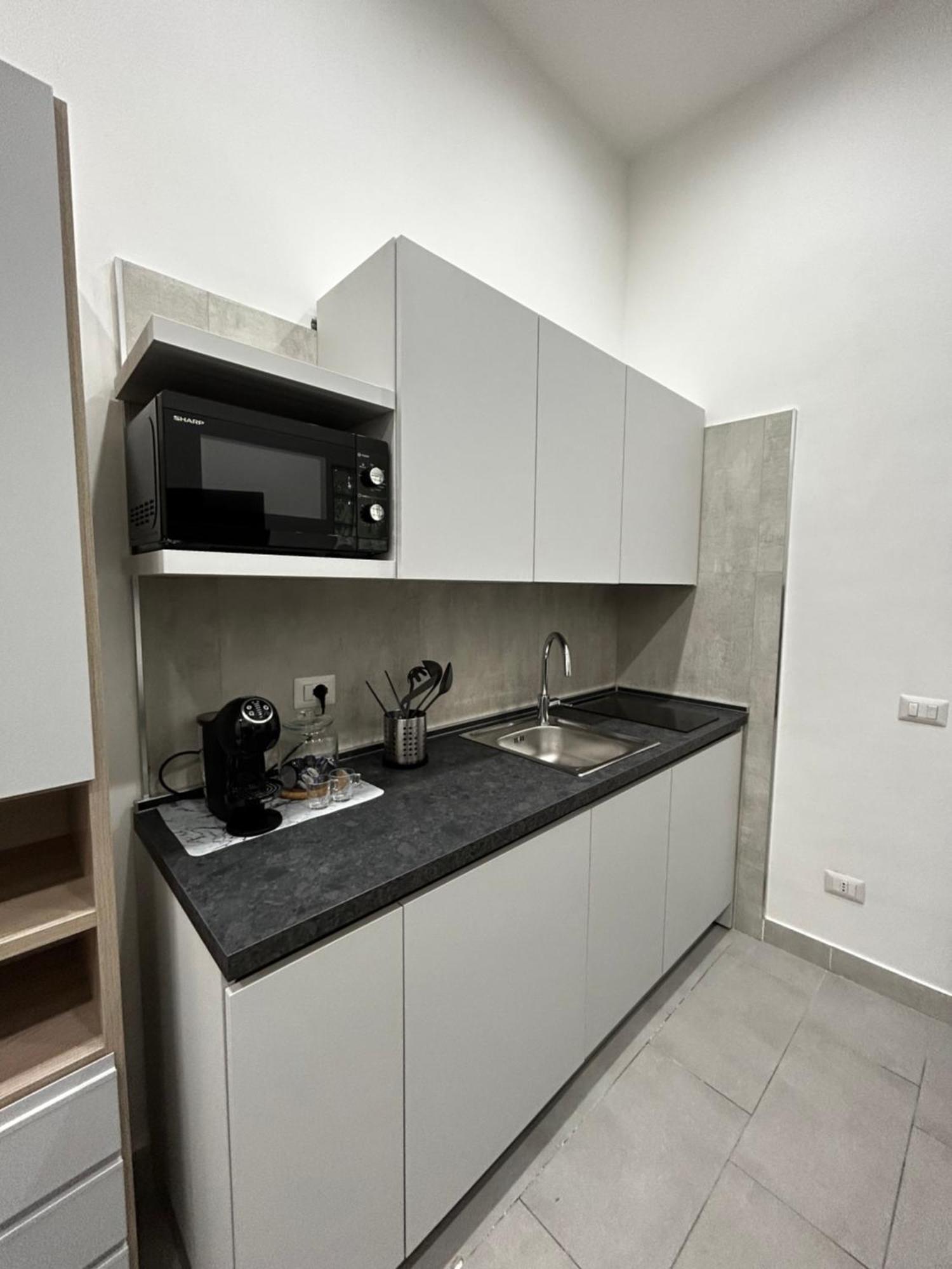 Апартаменты Gabry'S House Неаполь Экстерьер фото